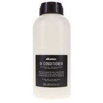 Davines OI Luscious Hair Conditioner 33.8oz: Nourishes and softens hair with the luxurious OI silkening hair scent.